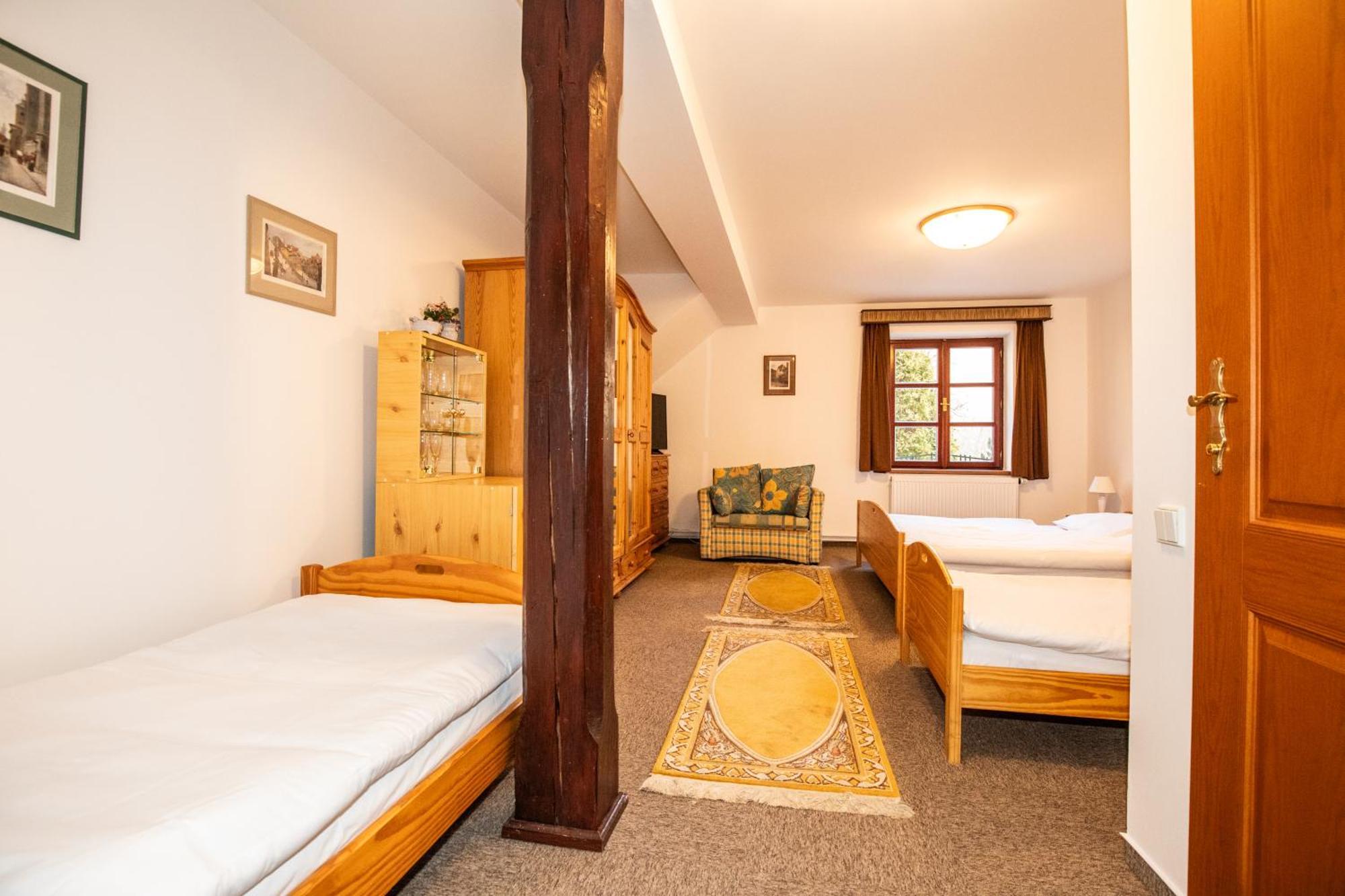 Resort U Jelena Křivoklát Habitación foto